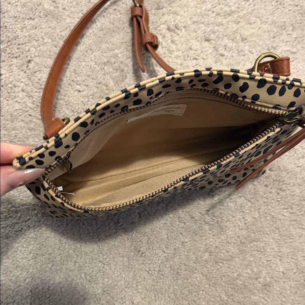 Universal Thread Animal Leopard Print Crossbody B… - image 3
